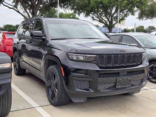 Diamond Black 2023 Jeep Grand Cherokee L Laredo