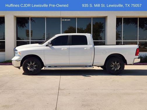 2020 RAM 1500 Classic SLT