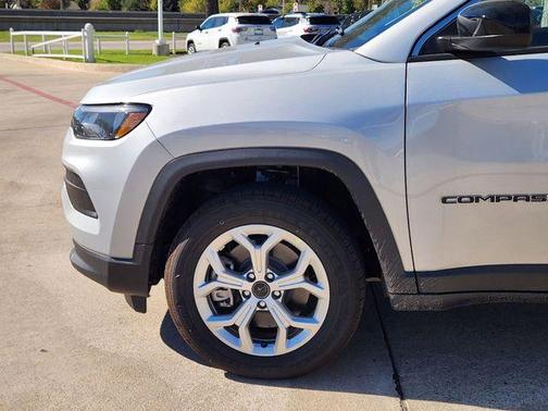 2025 Jeep Compass Sport