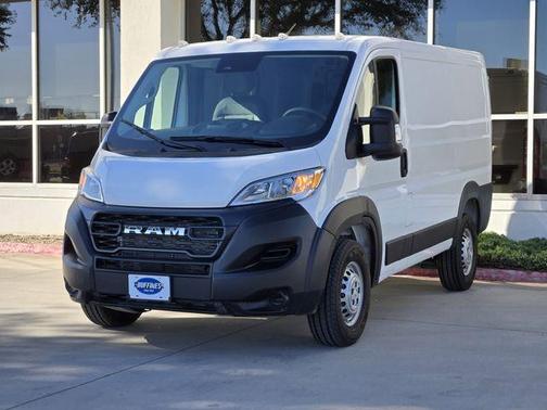 2025 RAM ProMaster 1500 Low Roof
