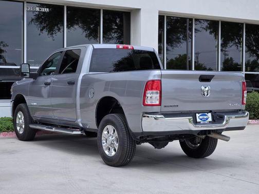 Billet Silver Metallic Clearcoat 2024 RAM 2500 Big Horn