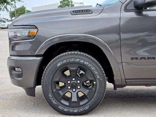 Granite Crystal Clearcoat Metallic 2026 RAM 1500 Big Horn/Lone Star