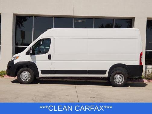 Bright White Clearcoat 2026 RAM ProMaster 2500 High Roof