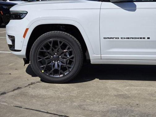 2025 Jeep Grand Cherokee L Summit