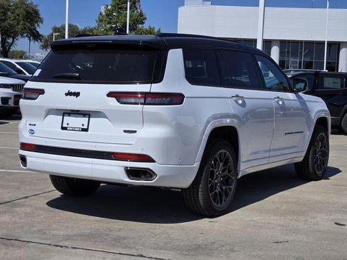 2025 Jeep Grand Cherokee L Summit