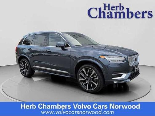2024 Volvo XC90 Plus