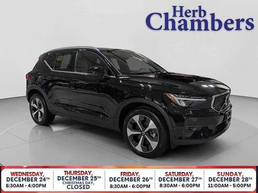 2023 Volvo XC40 Plus