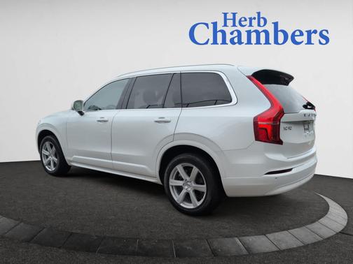 2023 Volvo XC90 Core