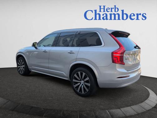 2023 Volvo XC90 Core