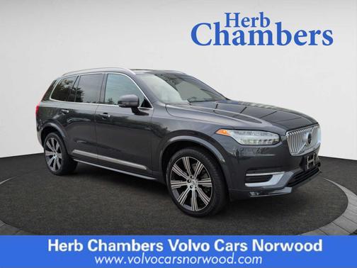 2022 Volvo XC90 Inscription