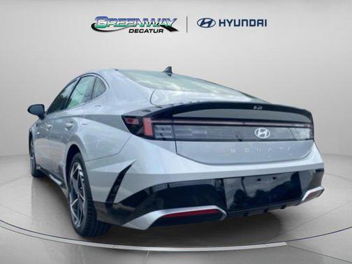 2026 Hyundai SONATA SEL