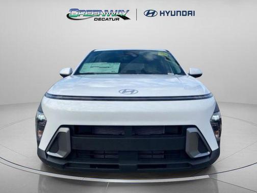 Atlas White 2026 Hyundai KONA SE