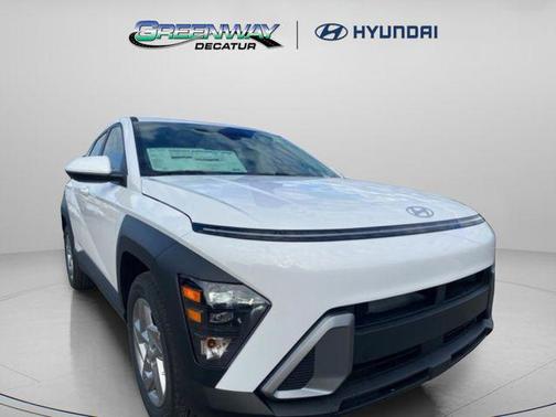Atlas White 2026 Hyundai KONA SE
