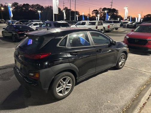 2021 Hyundai KONA SE