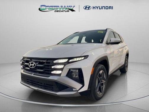 Creamy White Pearl 2025 Hyundai TUCSON Hybrid SEL Convenience