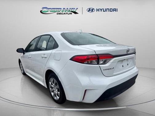 Ice Cap 2025 Toyota Corolla LE