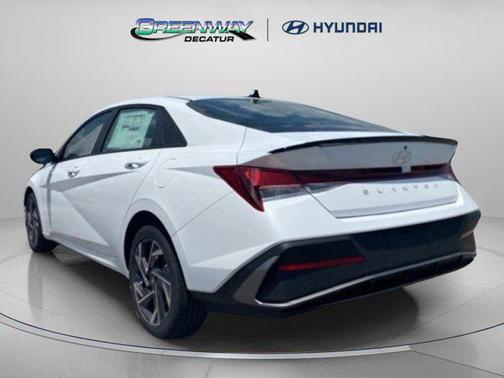 2025 Hyundai ELANTRA Sport