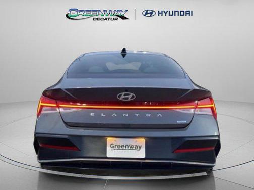 2025 Hyundai ELANTRA HEV Limited