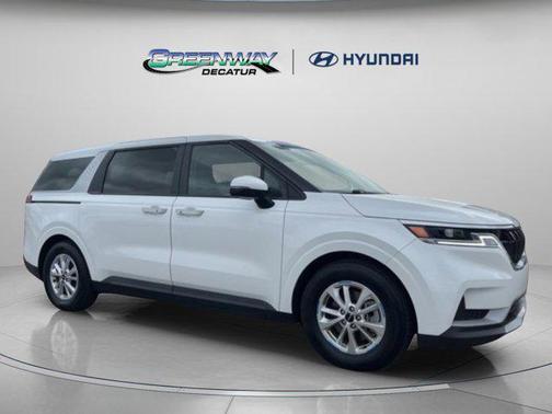 2023 Kia Carnival LX