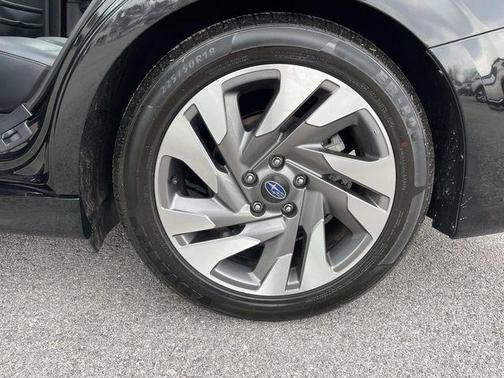 Crystal Black Silica 2024 Subaru Legacy Touring XT