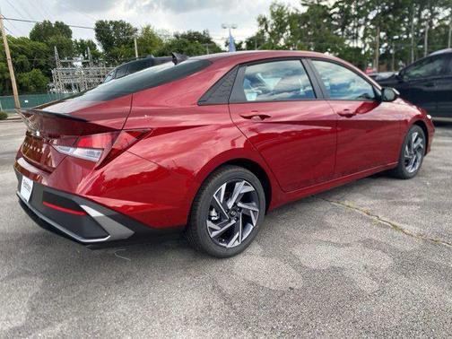 2025 Hyundai ELANTRA Sport
