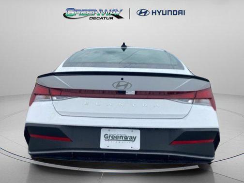 2025 Hyundai ELANTRA Sport