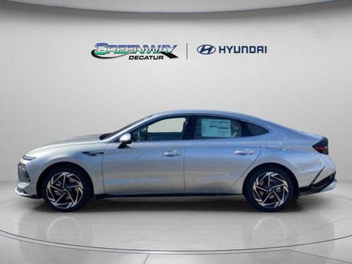 2026 Hyundai SONATA SEL