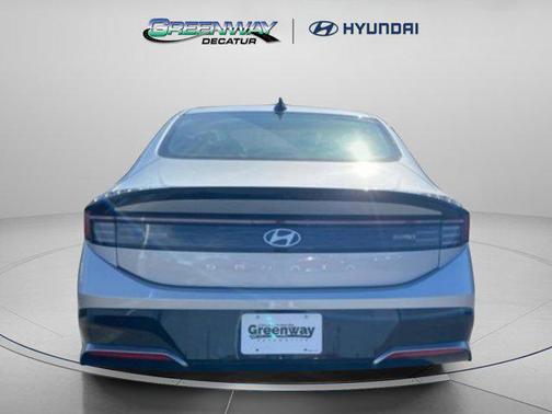 2026 Hyundai SONATA SEL