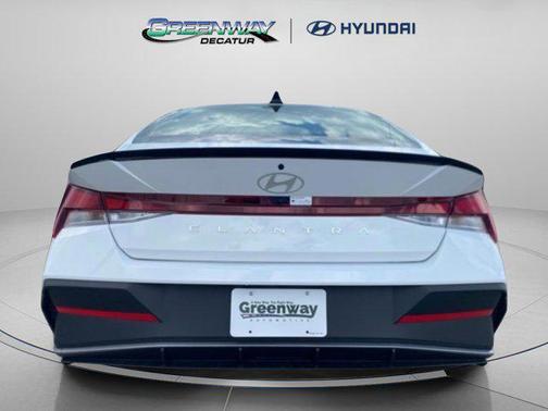 2025 Hyundai ELANTRA Sport
