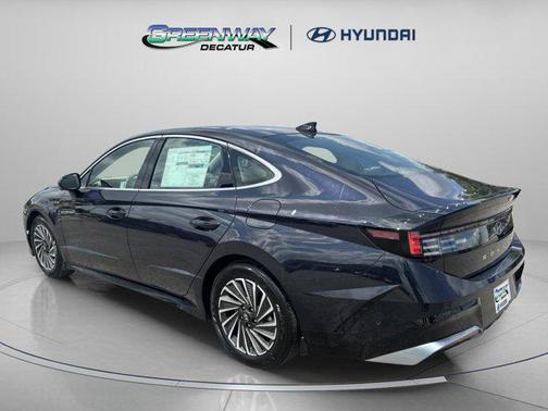 2024 Hyundai SONATA Hybrid Limited