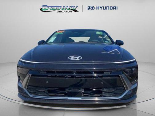 2024 Hyundai SONATA Hybrid Limited