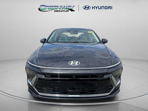 2024 Hyundai SONATA Hybrid Limited