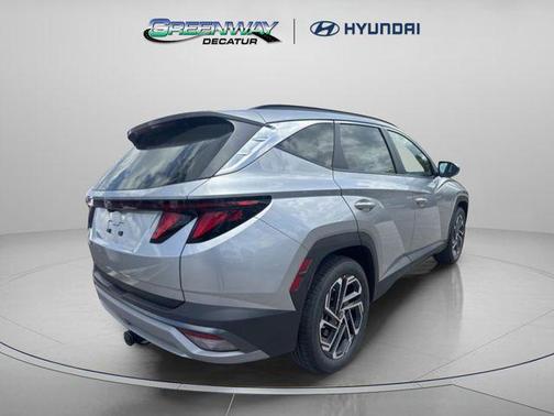 Shimmering Silver 2026 Hyundai TUCSON SEL