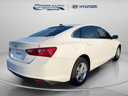 Summit White 2020 Chevrolet Malibu 1LS