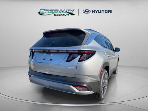 Shimmering Silver 2025 Hyundai TUCSON Hybrid SEL Convenience