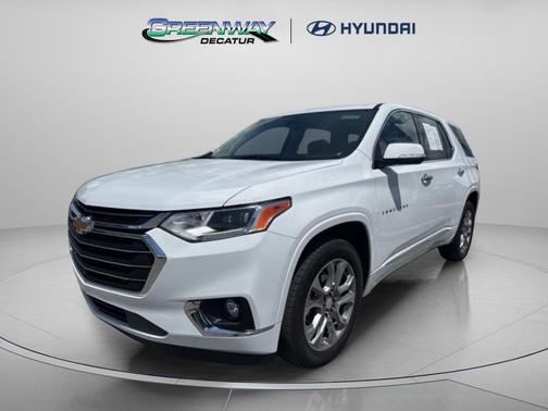 Summit White 2021 Chevrolet Traverse Premier
