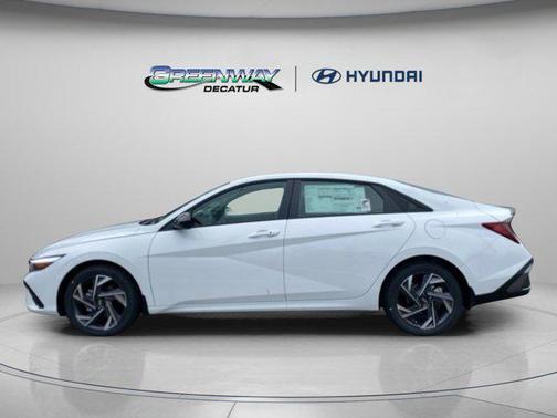 2025 Hyundai ELANTRA Sport