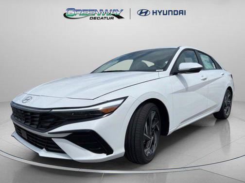 2025 Hyundai ELANTRA Limited
