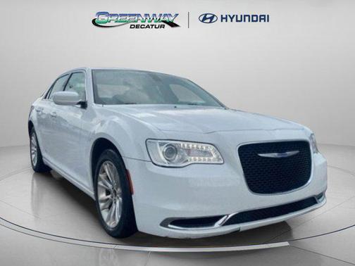 2018 Chrysler 300 Touring