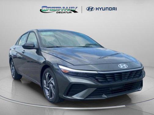 2025 Hyundai ELANTRA Sport