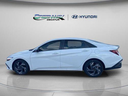 2025 Hyundai ELANTRA Sport