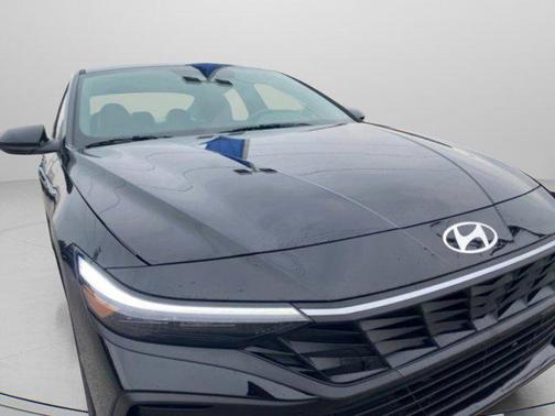 2026 Hyundai ELANTRA Sport