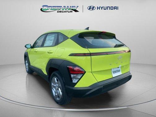 2026 Hyundai KONA SE