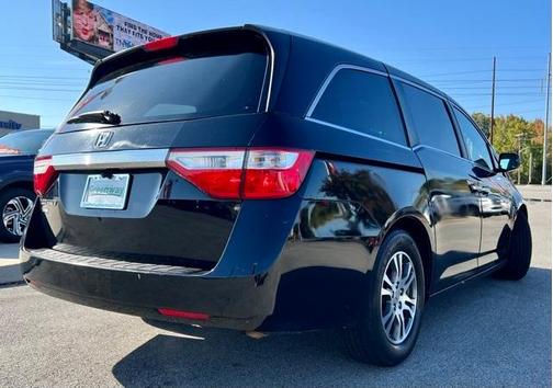 Photo 3 of 42 of 2012 Honda Odyssey EX