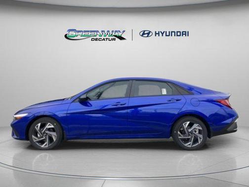 2025 Hyundai ELANTRA Sport