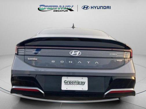 2024 Hyundai SONATA Hybrid SE
