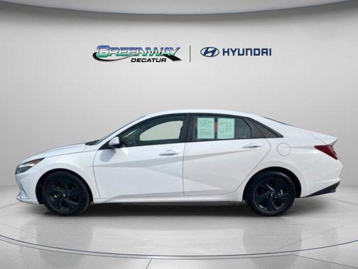 2022 Hyundai ELANTRA HEV Blue