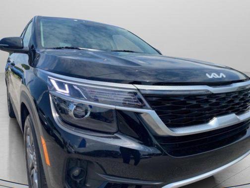2023 Kia Seltos S