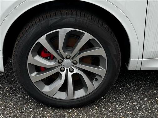 2025 Land Rover Discovery Sport S