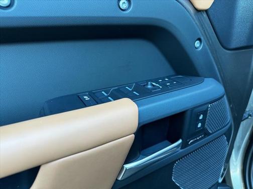 2024 Land Rover Defender 110 X